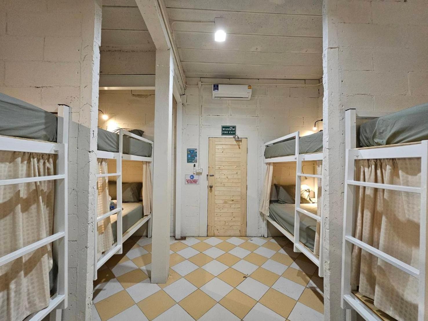 Hao Norn Hostel Thong Sala Esterno foto
