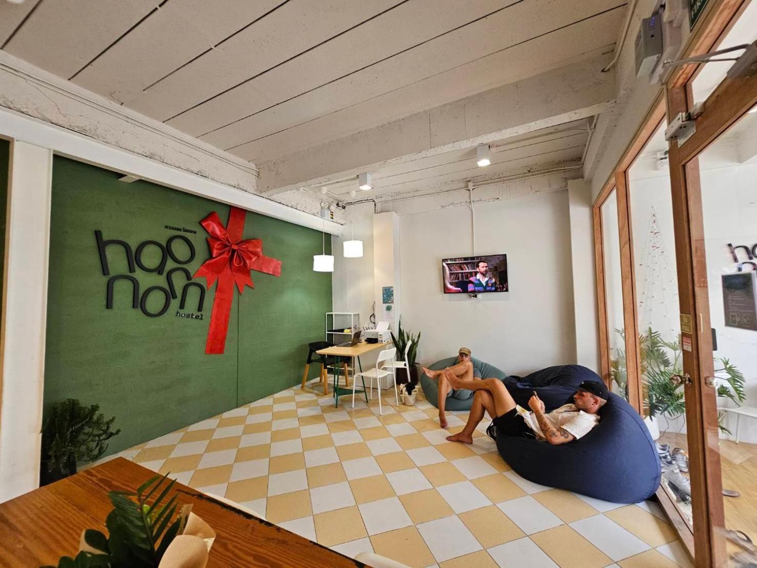 Hao Norn Hostel Thong Sala Esterno foto