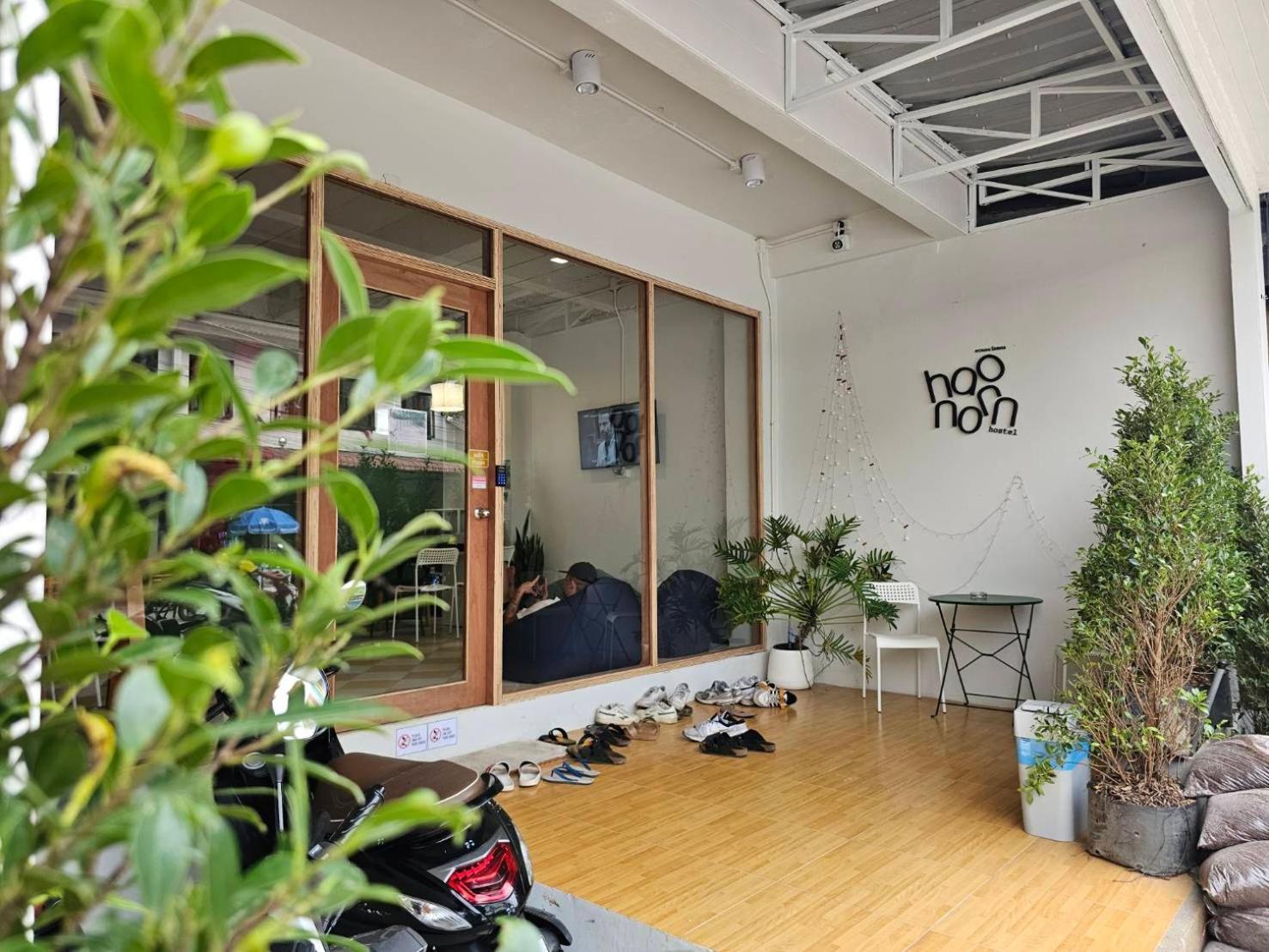 Hao Norn Hostel Thong Sala Esterno foto