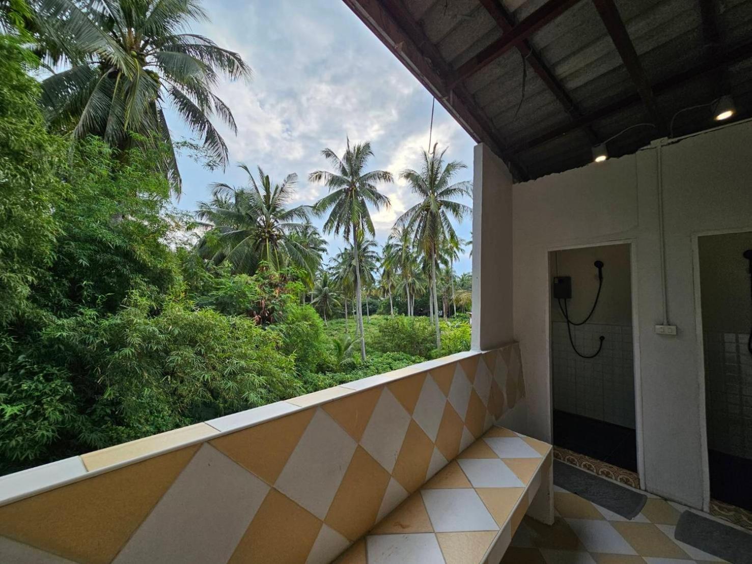 Hao Norn Hostel Thong Sala Esterno foto
