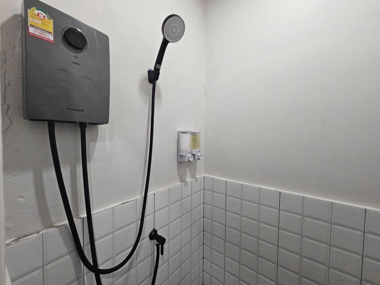 Hao Norn Hostel Thong Sala Esterno foto